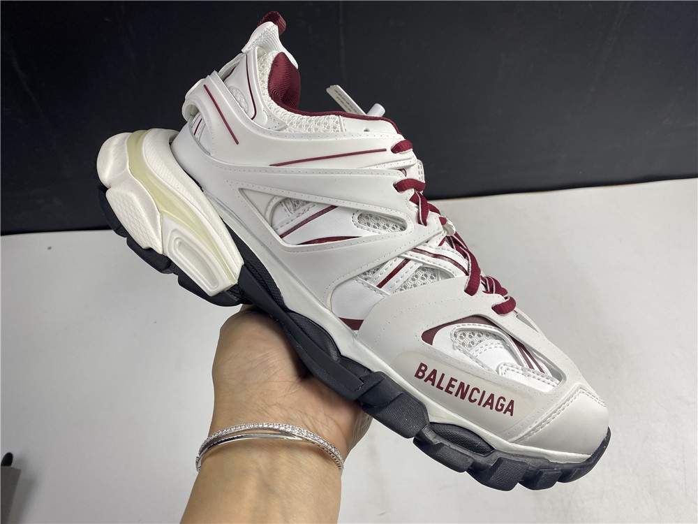 BLG TRACK SNEAKER